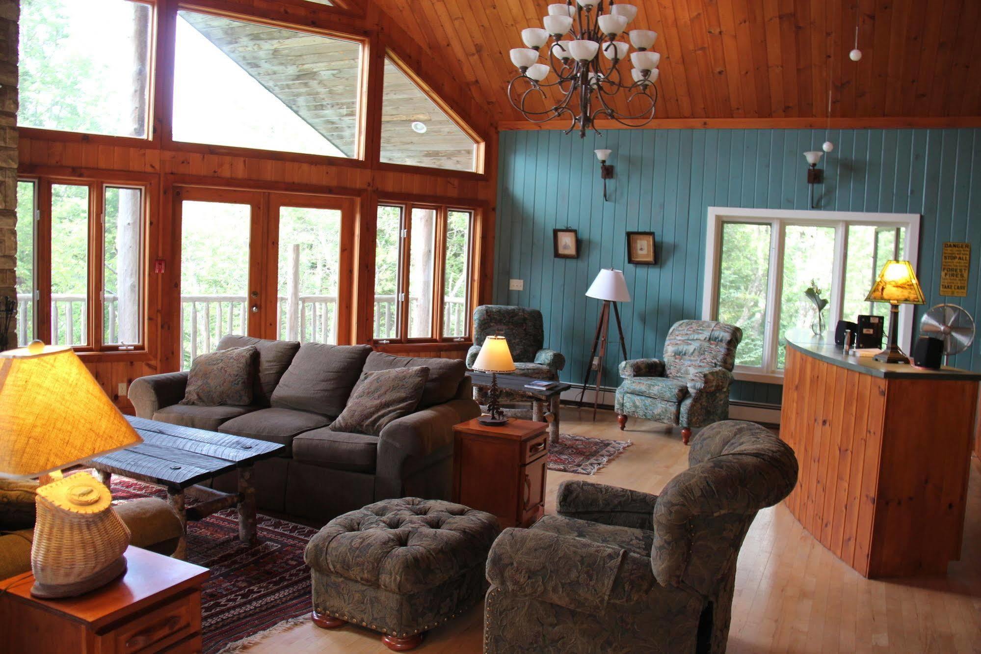 Trout Point Lodge Of Nova Scotia East Kemptville Beltér fotó